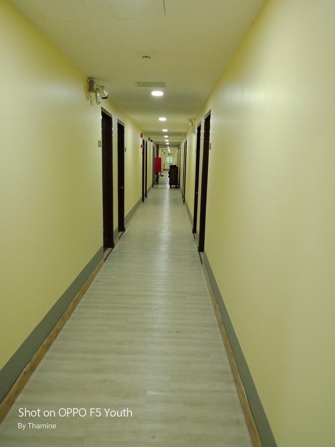 Hato Inn Yangon Exteriör bild